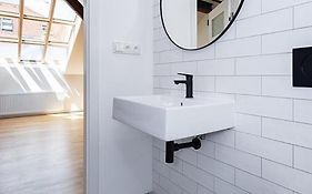 Rooftop Apartment No 22 - Center Art District Letna